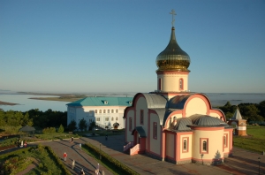 Автобусная экскурсия в женский Свято-Петропавловский монастырь